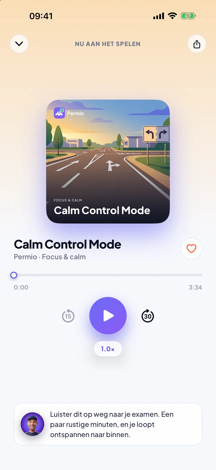 Permio-audiospeler met de aflevering Calm Control Mode, afspeelknoppen en een tip van de coach om hem onderweg naar het examen te luisteren
